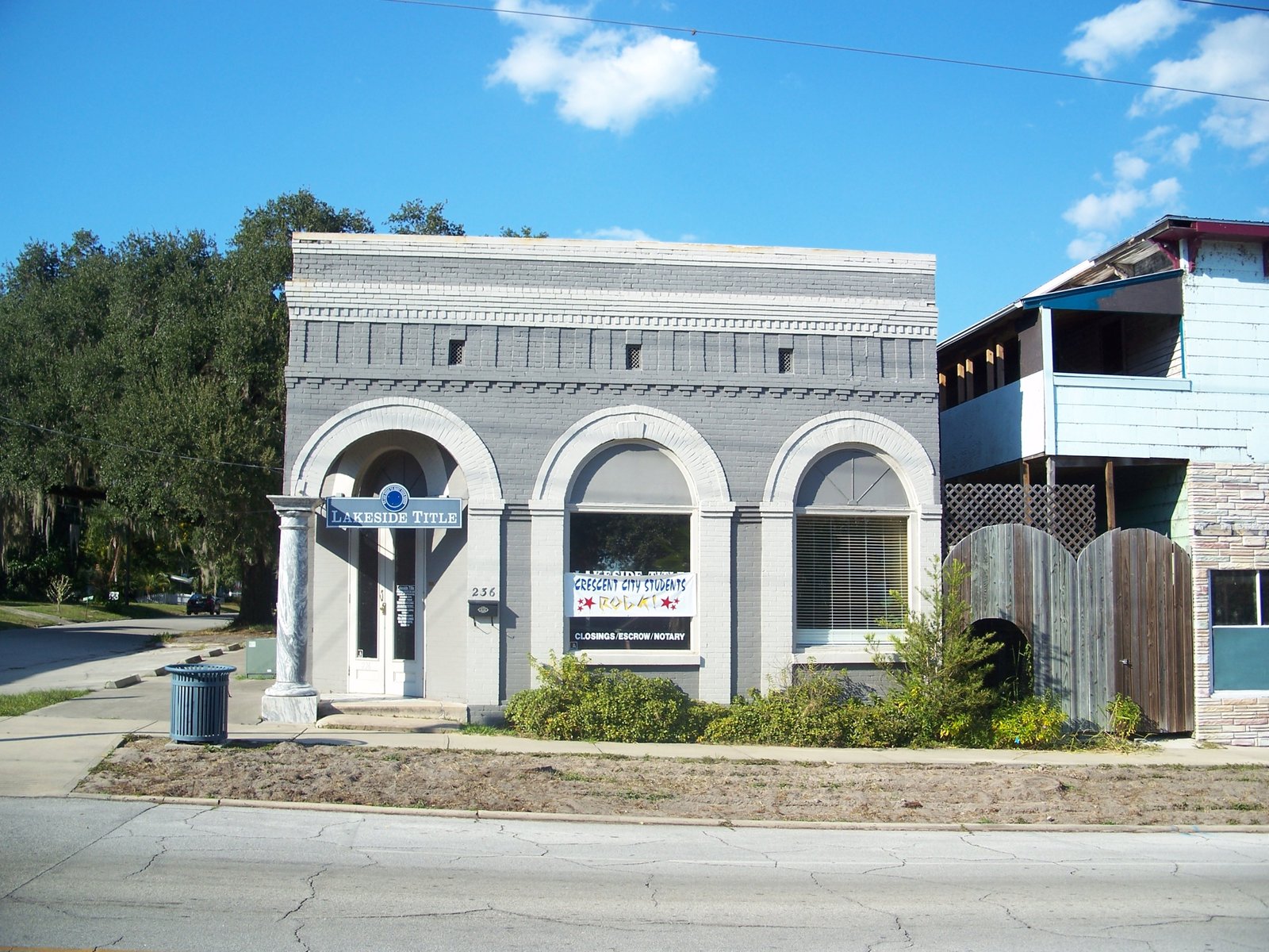crescent-city-historic-old-bank Lot for Gardening — 0.4 mi to Crescent Lake